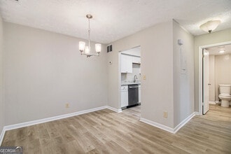 3782 Kensingwood Trace in Decatur, GA - Building Photo - Building Photo