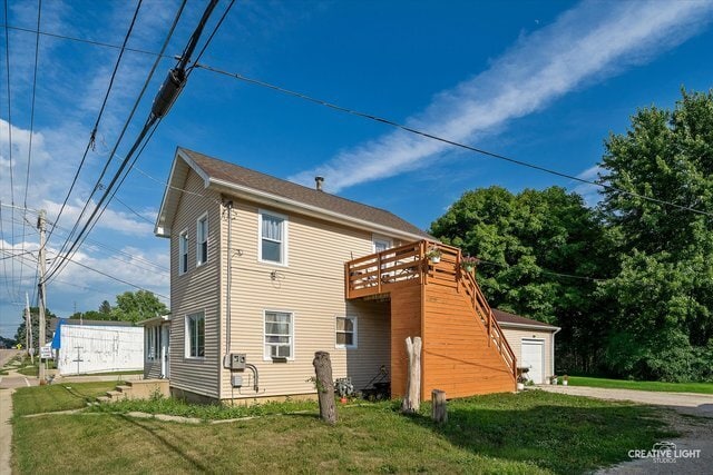 529 W Lincoln Ave in Hinckley, IL - Building Photo - Building Photo