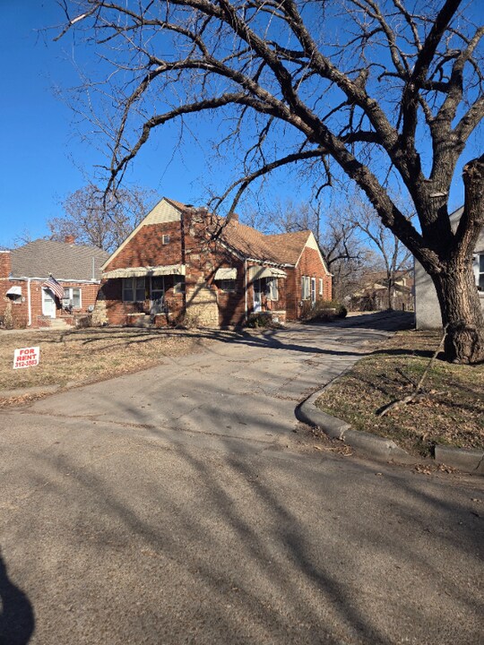 922 N Coolidge Ave in Wichita, KS - Building Photo