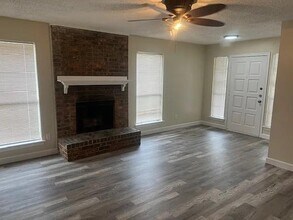 1907 Rew Ave in Duncanville, TX - Building Photo - Building Photo