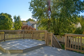 8347 Vega Dr in Columbus, OH - Building Photo - Building Photo