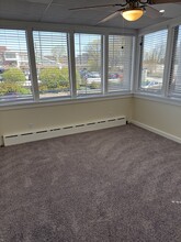 1 S Valley Rd, Unit 201 in Paoli, PA - Building Photo - Building Photo