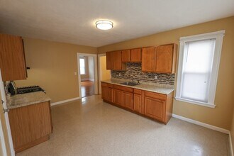 42 Corona St in Boston, MA - Building Photo - Building Photo