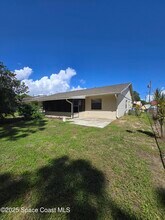 843 Faull Dr in Rockledge, FL - Foto de edificio - Building Photo