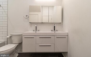 2137 E Firth St-Unit -2 in Philadelphia, PA - Building Photo - Building Photo