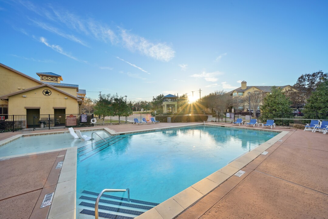 Preserve at Pecan Creek in Denton, TX - Foto de edificio