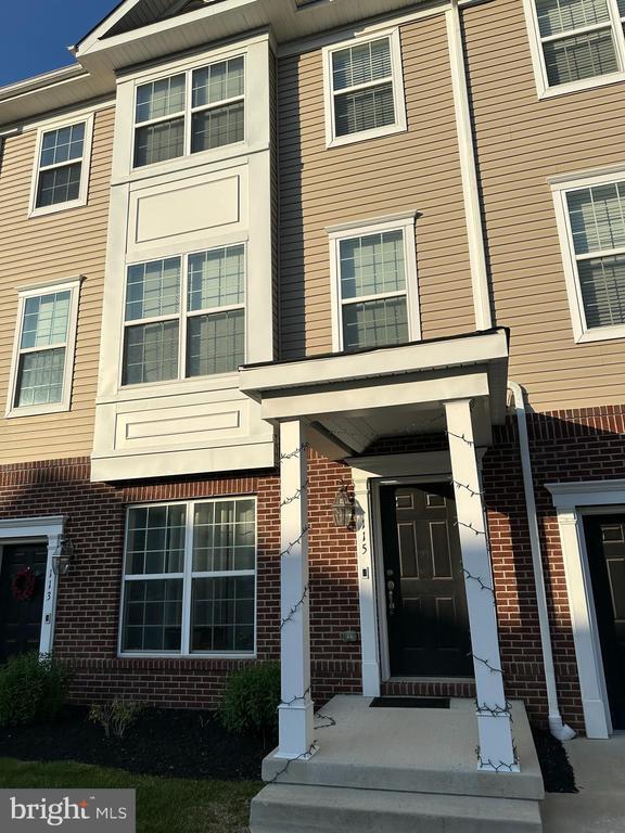 115 Kramer Ct in Florence, NJ - Building Photo - Building Photo