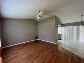 18171 Edgewater Dr in Port Charlotte, FL - Building Photo - Building Photo