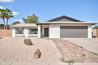 4810 S Beck Ave in Tempe, AZ - Building Photo - Building Photo