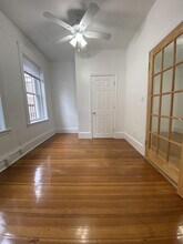 128 Hemenway St, Unit 23 in Boston, MA - Building Photo - Building Photo