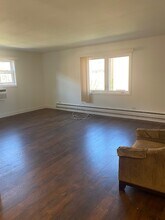 307 Ridge Rd, Unit Lower level in Wilmette, IL - Building Photo - Building Photo