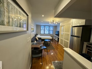 1628 2nd Ave in New York, NY - Building Photo - Building Photo