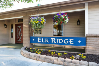 Elk Ridge in Aurora, CO - Foto de edificio - Building Photo