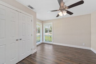 3830 Linkwood Dr in Houston, TX - Building Photo