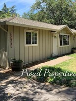 2748 Tunnel St in Placerville, CA - Building Photo