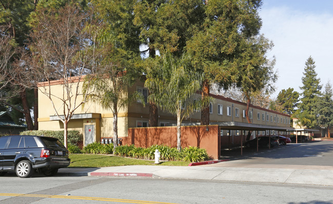 Continental Gardens in Santa Clara, CA - Building Photo - Building Photo