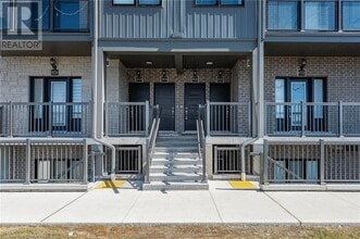 721 Franklin Blvd in Cambridge, ON - Building Photo - Building Photo