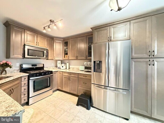 249 Edge Creek Ln in Odenton, MD - Building Photo - Building Photo