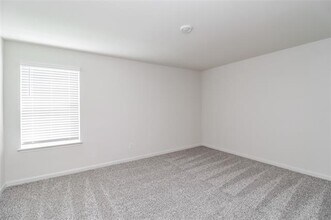 149 Switchback Hl Rd in Newark, TX - Building Photo - Building Photo