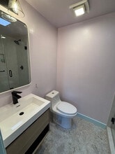 1234 12th St, Unit 5 in Santa Monica, CA - Building Photo - Building Photo