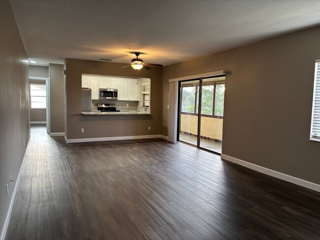 3437 E Fort King St in Ocala, FL - Foto de edificio - Building Photo