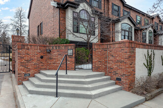 1291 N High St in Denver, CO - Building Photo - Building Photo