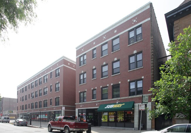 5704 S Harper Ave in Chicago, IL - Building Photo - Building Photo