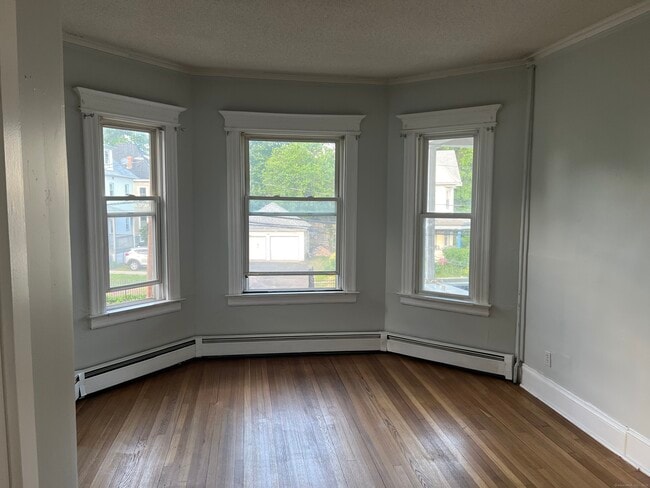 property at 195 Edgewood St