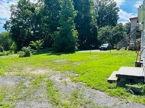 22-24-24 Jane St in Saugerties, NY - Building Photo - Building Photo