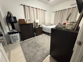 468 Molokai Hema St in Kahului, HI - Foto de edificio - Building Photo