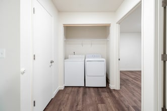Orchard Glen Apartments in Vancouver, WA - Building Photo - Building Photo