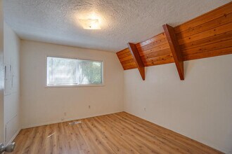 40644 NE 44th St in Washougal, WA - Building Photo - Building Photo