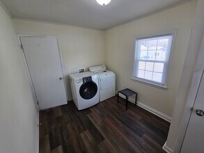 146 Carver St in Montross, VA - Building Photo - Building Photo