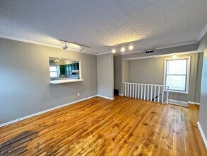 814 Summit St in Columbus, OH - Building Photo - Building Photo