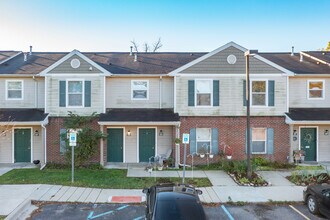 Carrot Way Apartments in Ann Arbor, MI - Building Photo - Building Photo