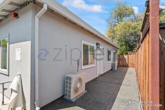 881 Kenneth Ave in Campbell, CA - Building Photo - Building Photo