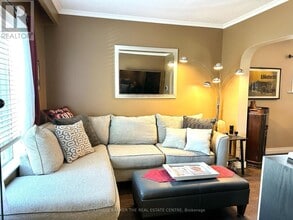 387 Horrell Ave in Midland, ON - Building Photo - Building Photo