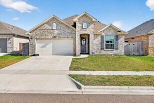 2614 Vista del Sol in Corpus Christi, TX - Building Photo