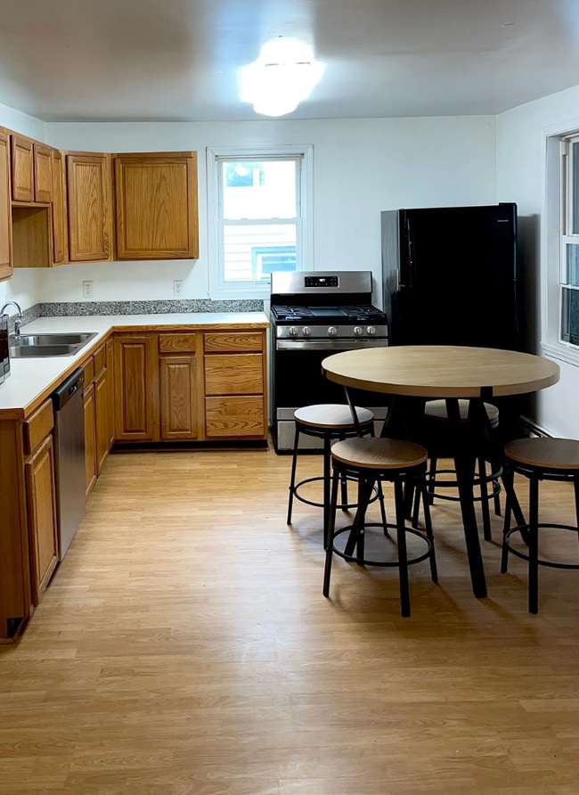 property at 121 Hudson St