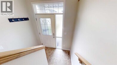 9061-9131 131 Ave in Grande Prairie, AB - Building Photo - Building Photo