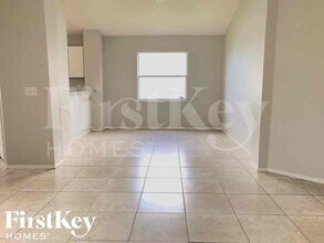 1237 E Grove Ave in Lake Wales, FL - Building Photo - Building Photo