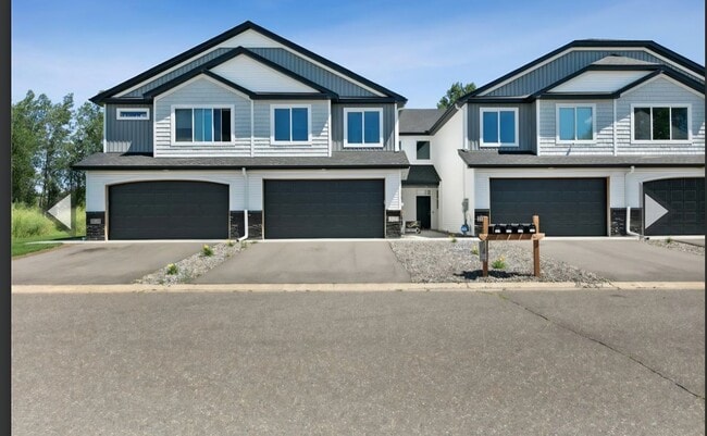 property at 2102 Cleveland Ln S