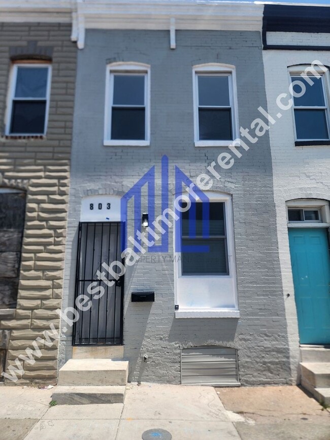 property at 803 N Port St