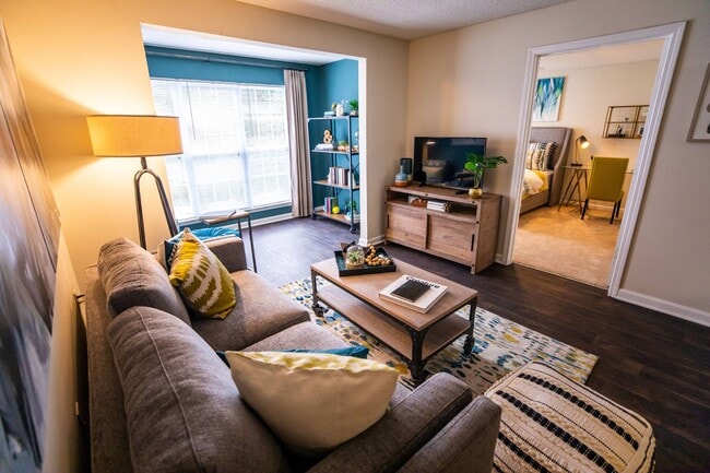 Halton Park in Charlotte, NC - Building Photo - Building Photo