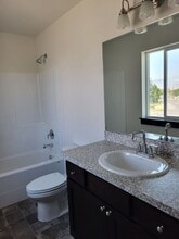 93 W Jefferson Ave in Belgrade, MT - Building Photo - Building Photo