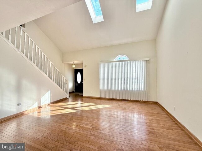 property at 354 Briar Dr