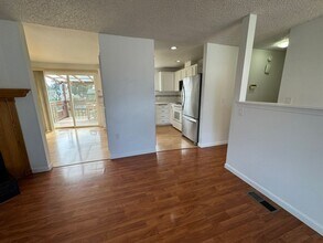 11909 SE 210th Pl in Kent, WA - Building Photo - Building Photo