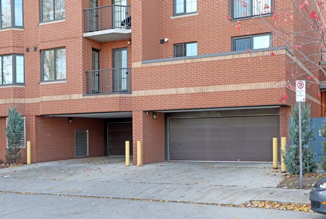 CityView Terrace in Hamilton, ON - Building Photo - Building Photo