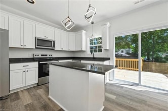 236 Buxton Ave in Newport News, VA - Building Photo - Building Photo