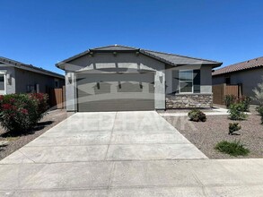 3130 E Tie Down Dr in San Tan Valley, AZ - Building Photo - Building Photo